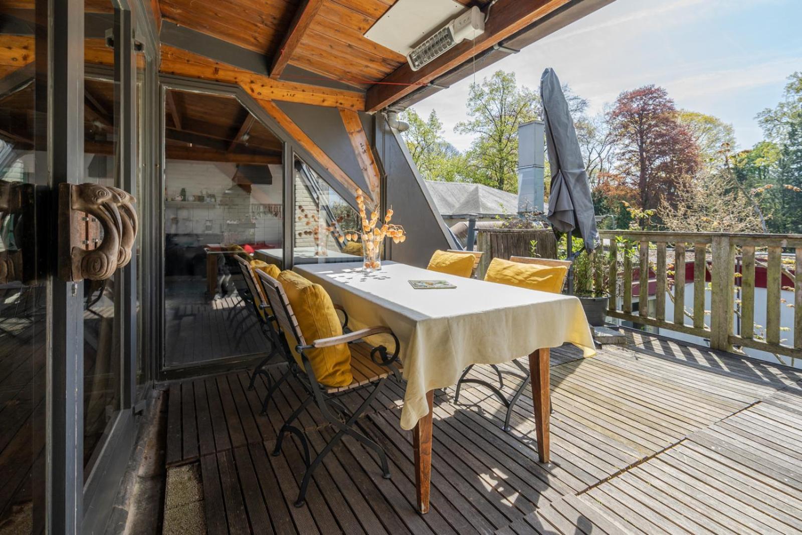 Huis Met De Leeuwenkoppen Dieren Exterior foto
